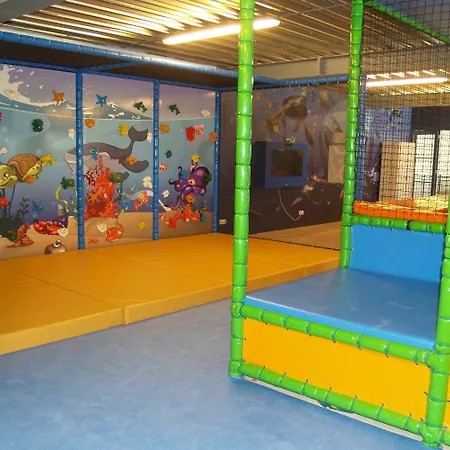 Europarcs Poort Amsterdam 3* Uitdam